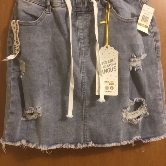 Light Wash Denim Jean Unfinished Raw Hem Drawstring Destroyed Mini Skirt - Picture 6 of 8